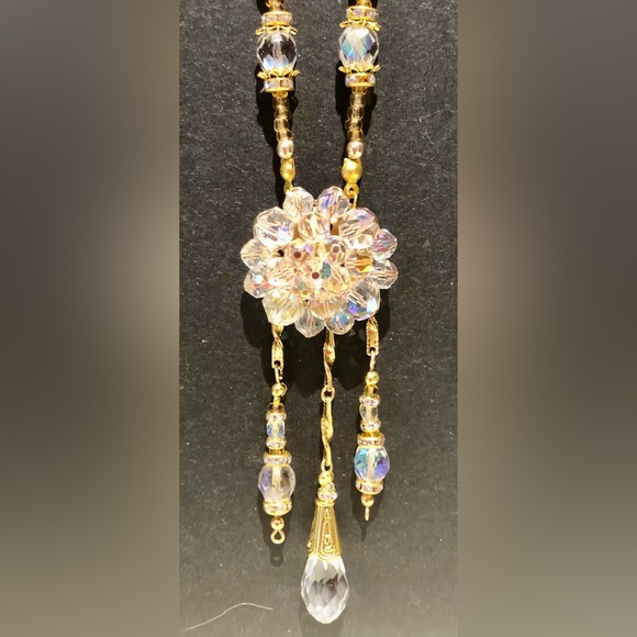 HAND CRAFTED upcycled vintage crystal an gold pendant necklace Beautiful sparkle - Picture 11 of 11